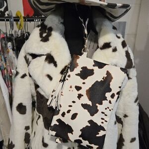 CowPrint, Cowboy Hat, Clutch & Necklace BUNDLE🎉NWT (Jacket NOT Included-SOLD)